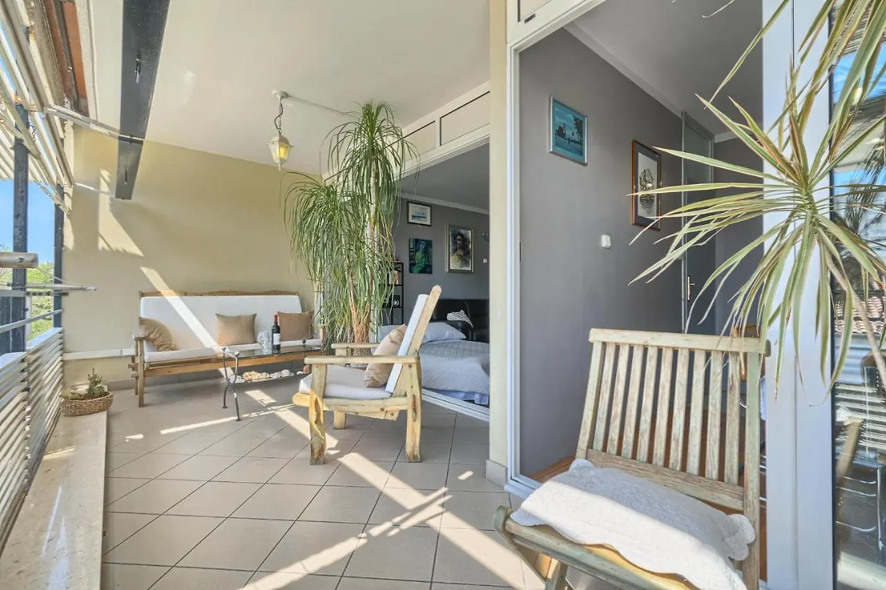 Apartman Bezo1 Split 0*,  Croatia